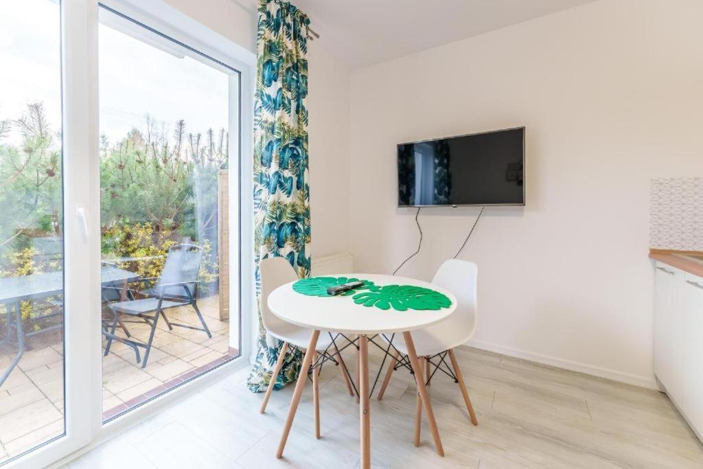 Apartamenty Przy Plazy, Ogrod - Grzybowo-Kolobrzeg - Nadmorska 26 กชึชโบโว ภายนอก รูปภาพ