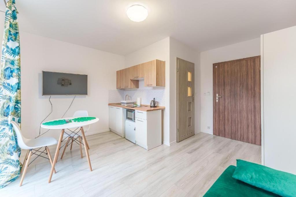 Apartamenty Przy Plazy, Ogrod - Grzybowo-Kolobrzeg - Nadmorska 26 กชึชโบโว ภายนอก รูปภาพ